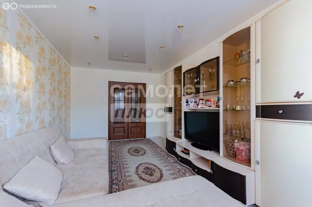3-комнатная квартира: Челябинск, улица Салавата Юлаева, 17А (65.2 м) - Фото 1