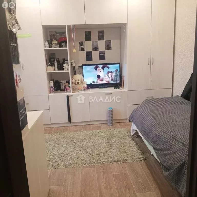 3-комнатная квартира: Чита, улица Балябина, 66 (50 м) - Фото 1