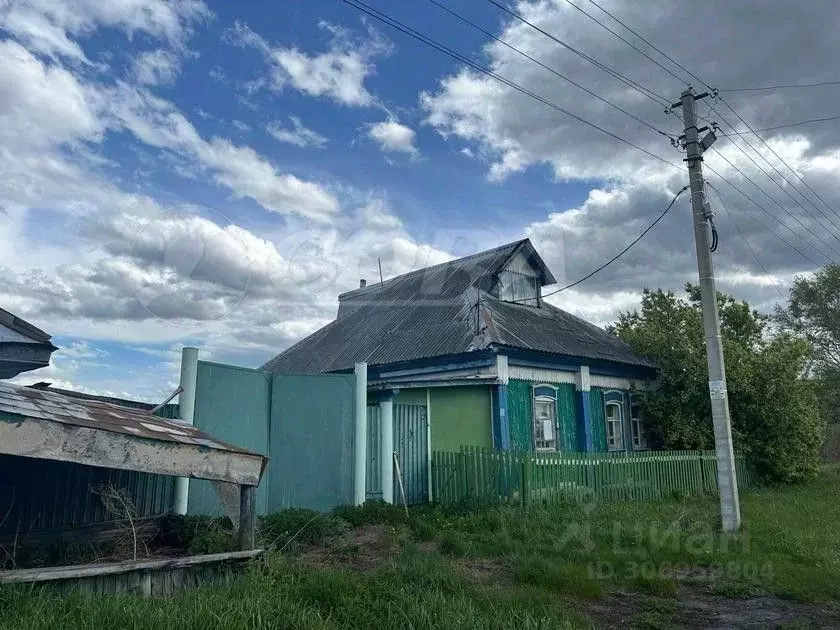 Дом в Тюменская область, Заводоуковский городской округ, д. Плюхина ... - Фото 1