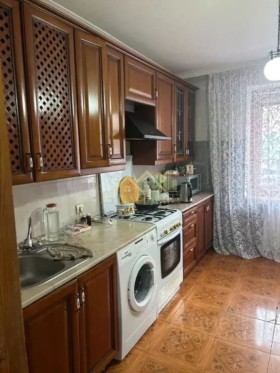 3-к кв. Северная Осетия, Владикавказ Кабардинская ул., 41 (80.0 м) - Фото 1