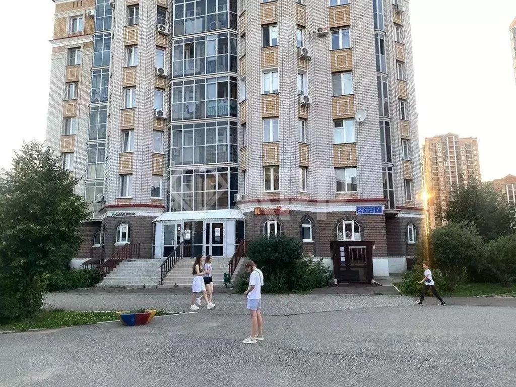 Помещение свободного назначения в Татарстан, Казань ул. Баки Урманче, ... - Фото 0