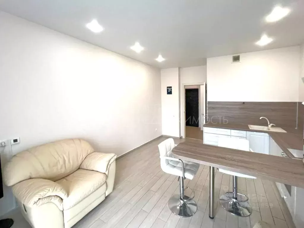 1-к кв. Тюменская область, Тюмень ул. Николая Зелинского, 16 (48.6 м) - Фото 1