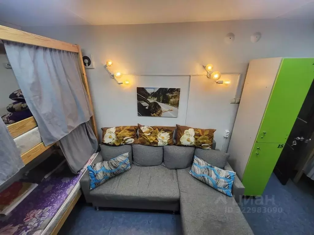 Комната Москва ул. Земляной Вал, 38-40/13С6 - Фото 1