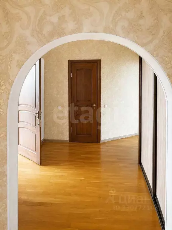 3-к кв. Башкортостан, Уфа ул. Генерала Горбатова, 11/1 (110.0 м) - Фото 1