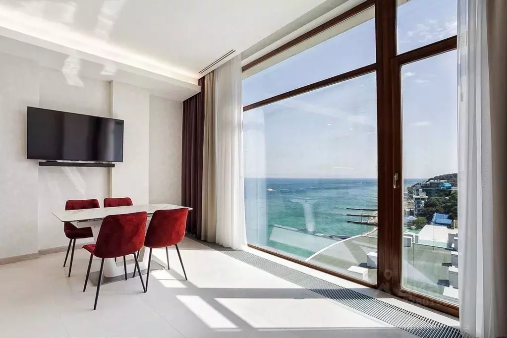 1-к кв. Крым, Ялта Приморский парк имени Гагарина кв-л, 1 (60.2 м) - Фото 1