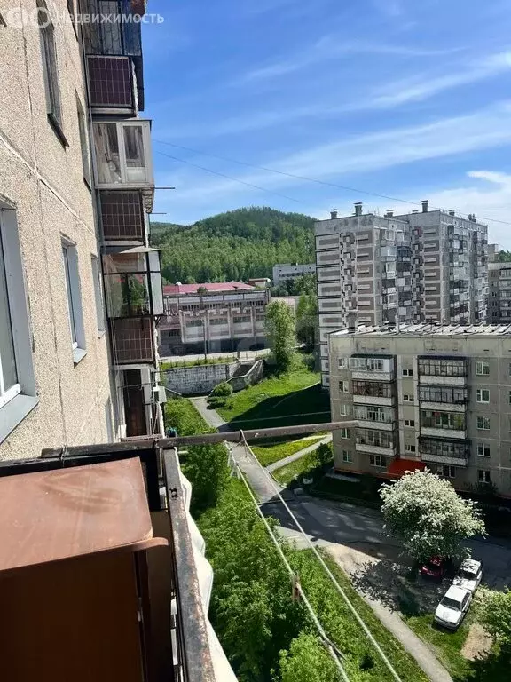 2-комнатная квартира: Миасс, улица Ветеранов, 13 (50 м) - Фото 1