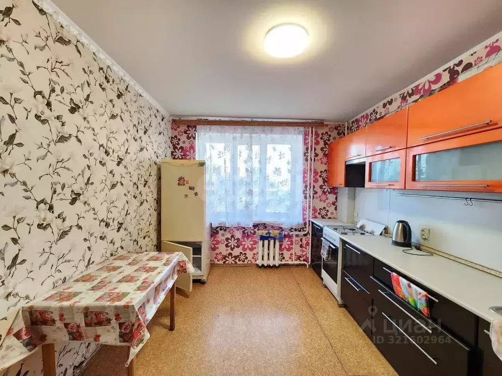 1-к кв. Башкортостан, Стерлитамак ул. Артема, 70 (46.3 м) - Фото 0