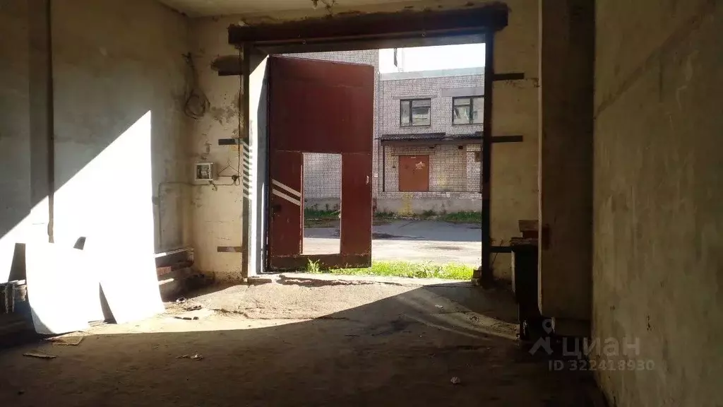 Гараж в Архангельская область, Архангельск ул. В.И. Воронина, 28 (48 ... - Фото 1