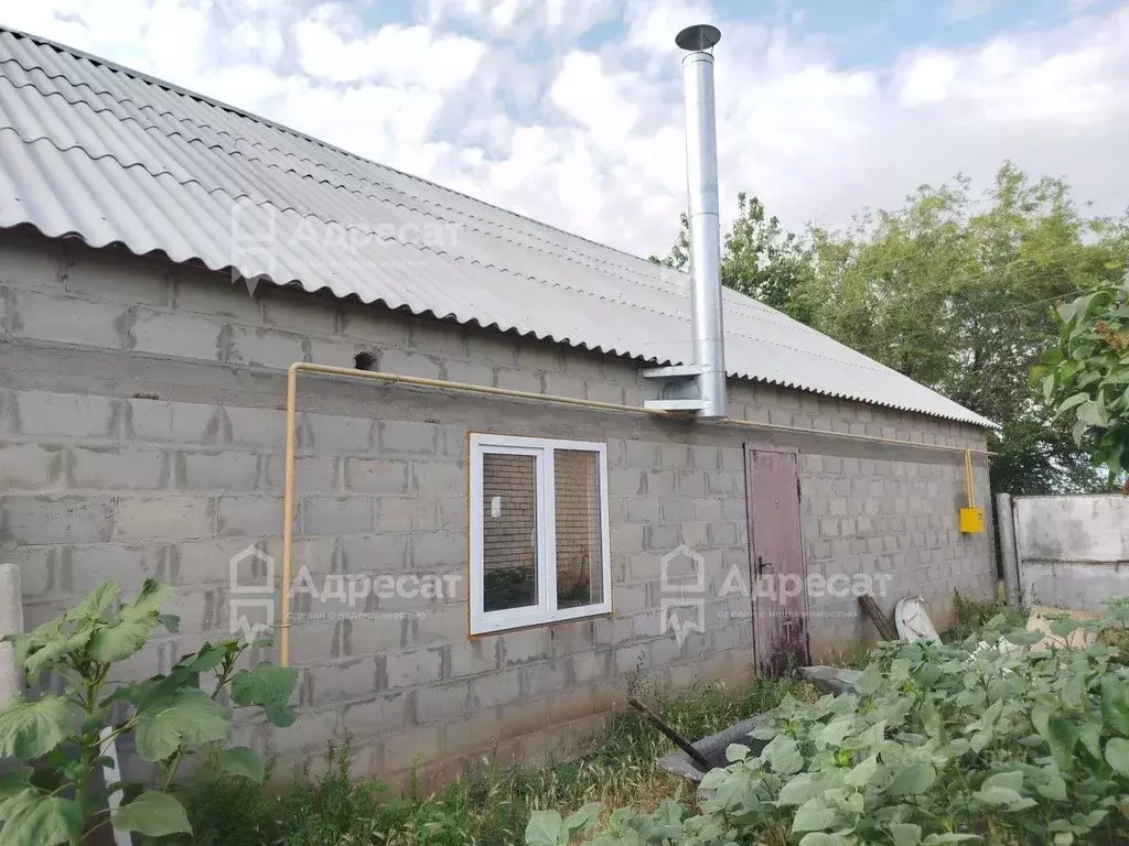 Дом в Волгоградская область, Светлоярский район, Дубовоовражное с/пос, ... - Фото 1