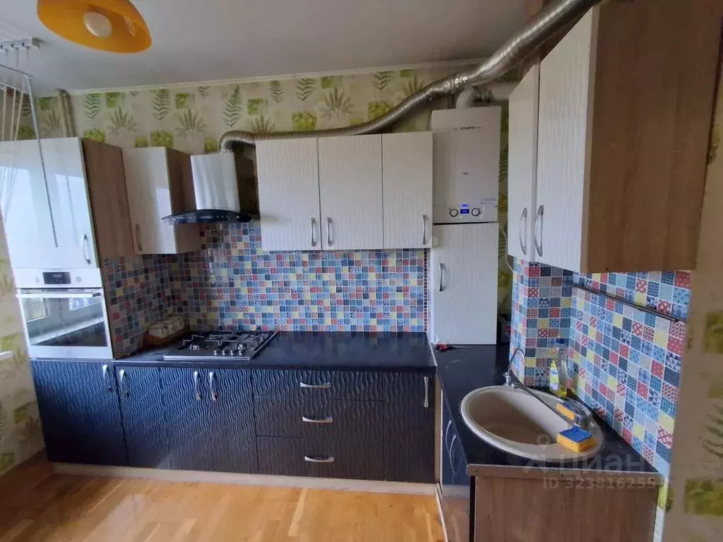 3-к кв. Калининградская область, Калининград ул. Горького, 176Гк1 ... - Фото 2