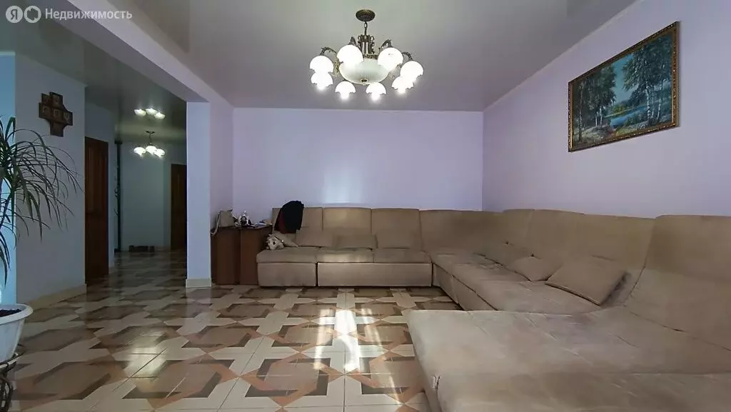 Дом в Ишимбай, улица Блохина, 42А (226.6 м) - Фото 1