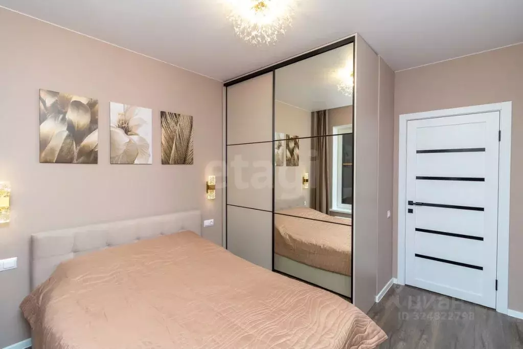 1-к кв. Тюменская область, Тюмень ул. Ивана Чистякова, 5 (40.0 м) - Фото 1