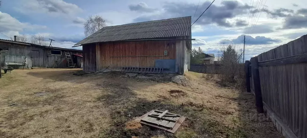 Дом в Свердловская область, Режевской городской округ, д. Голендухино ... - Фото 0