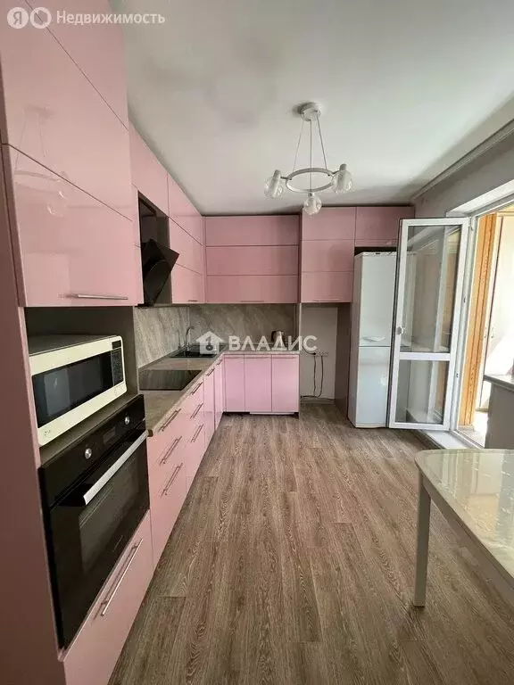 3-комнатная квартира: Челябинск, Каслинская улица, 93 (93 м) - Фото 2