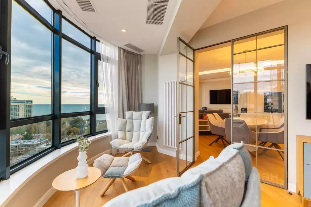 3-к кв. Краснодарский край, Сочи Центральный мкр, ул. Войкова, 21 ... - Фото 1