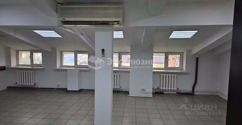 Офис в Тюменская область, Тюмень ул. Кирова, 40/38 (90 м) - Фото 0