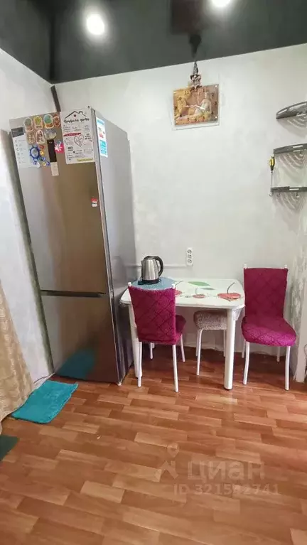 Комната Саратовская область, Саратов Васильковская ул., 19 - Фото 1