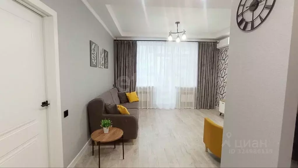 3-к кв. Татарстан, Казань ул. Пушкина, 24 (59.8 м) - Фото 1