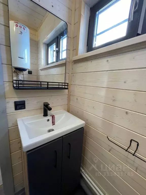 Дом в Калужская область, Дзержинский район, Угорское с/пос, д. Дорохи  ... - Фото 2