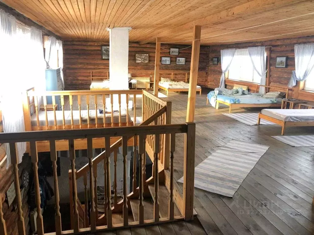 Дом в Омская область, Тюкалинский район, с. Коршуновка  (320 м) - Фото 2