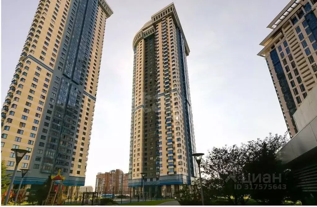 3-к кв. Москва Мосфильмовская ул., 70 (103.6 м) - Фото 0