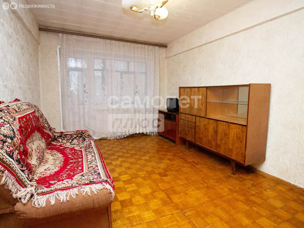 3-комнатная квартира: Ульяновск, улица Ватутина, 64 (57.2 м) - Фото 0