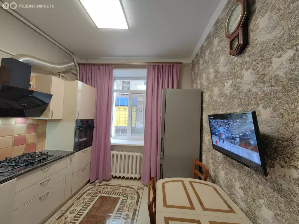2-комнатная квартира: Уфа, Кольцевая улица, 80 (61 м) - Фото 1