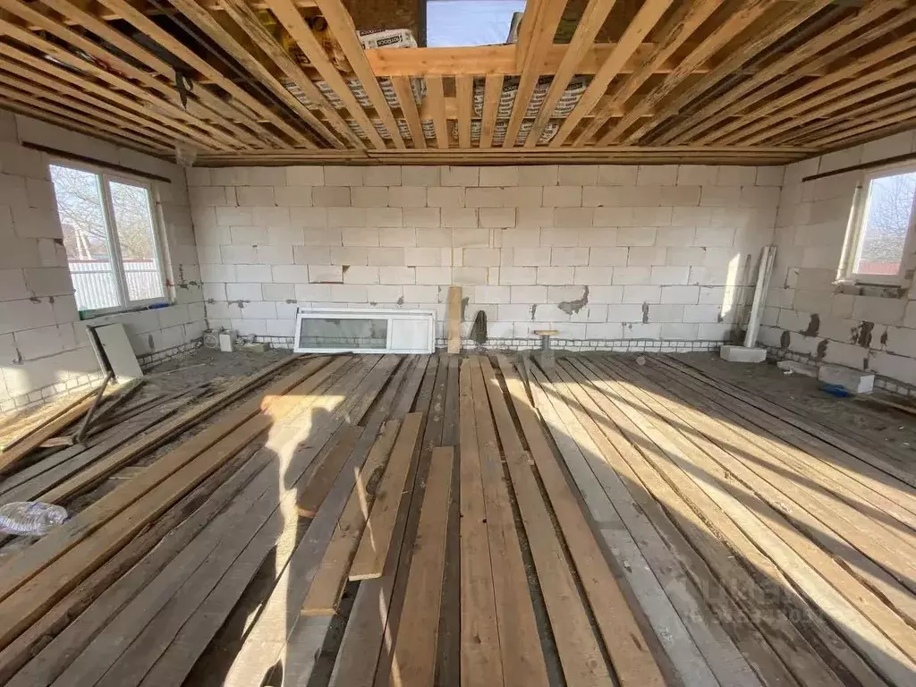 Дом в Брянская область, Брянский район, Мичуринское с/пос, Заря ... - Фото 1