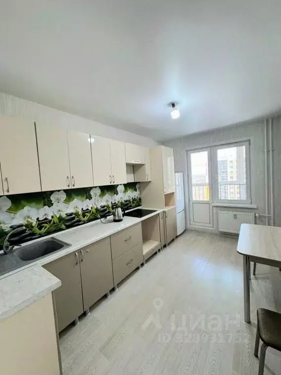 1-к кв. Татарстан, Зеленодольск просп. Строителей, 8 (38.5 м) - Фото 1