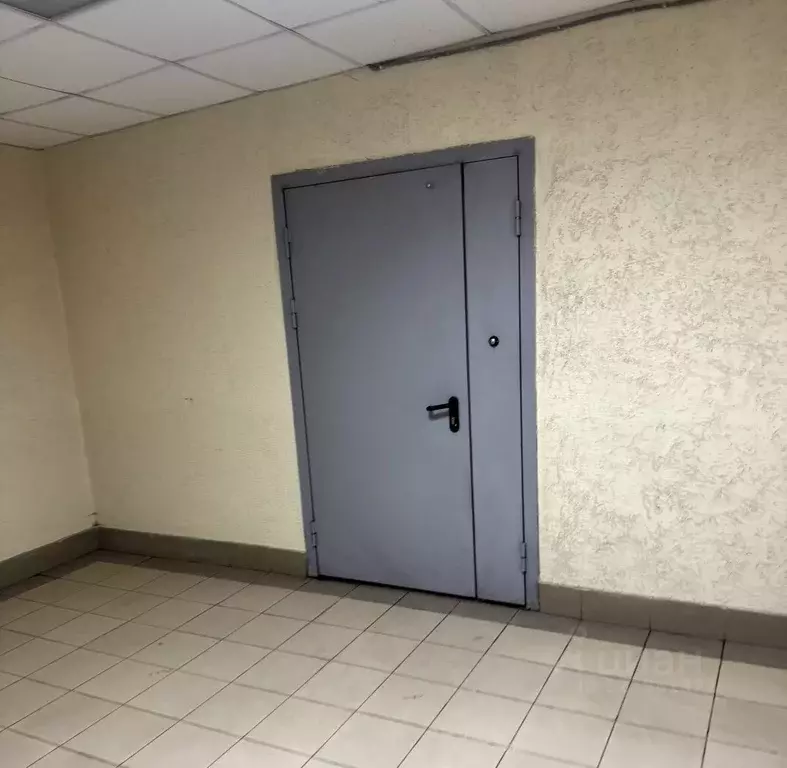 Гараж в Ленинградская область, Мурино Всеволожский район, аллея ... - Фото 2