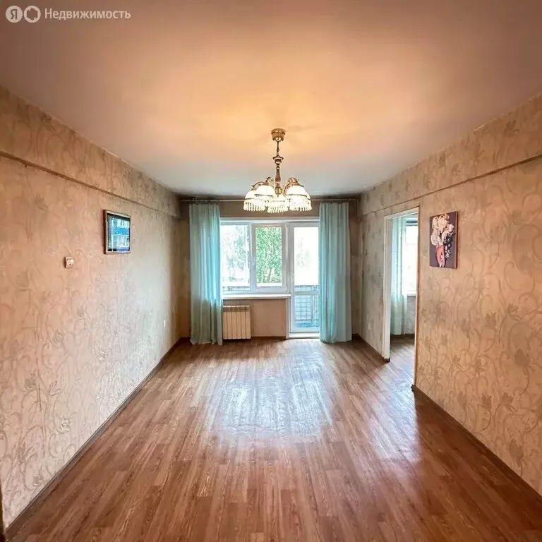 3-комнатная квартира: Усолье-Сибирское, улица Луначарского, 3 (55.9 м) - Фото 2