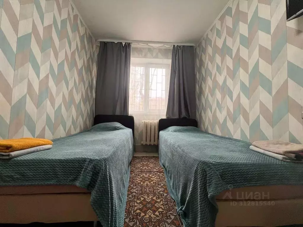 1-к кв. Тюменская область, Тюмень Севастопольская ул., 17 (11.0 м) - Фото 0