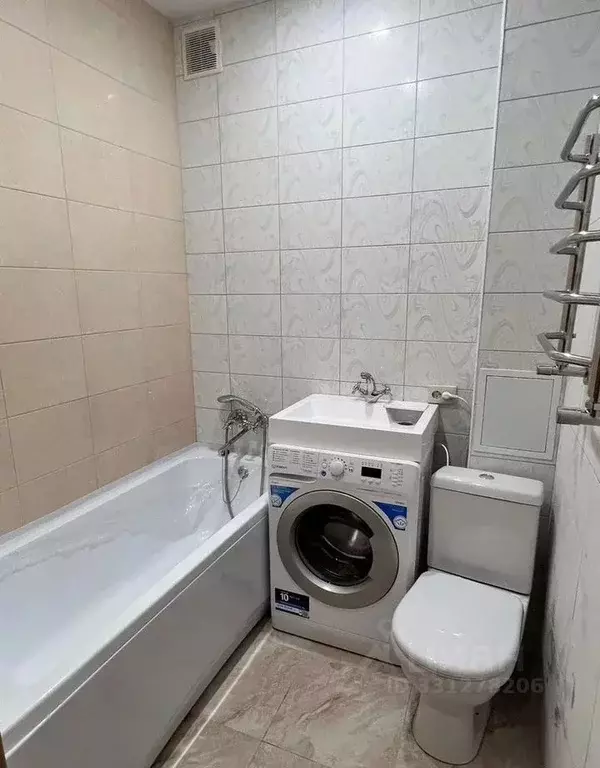 1-к кв. Краснодарский край, Динская ст-ца ул. Спортивная, 2 (35.0 м) - Фото 1
