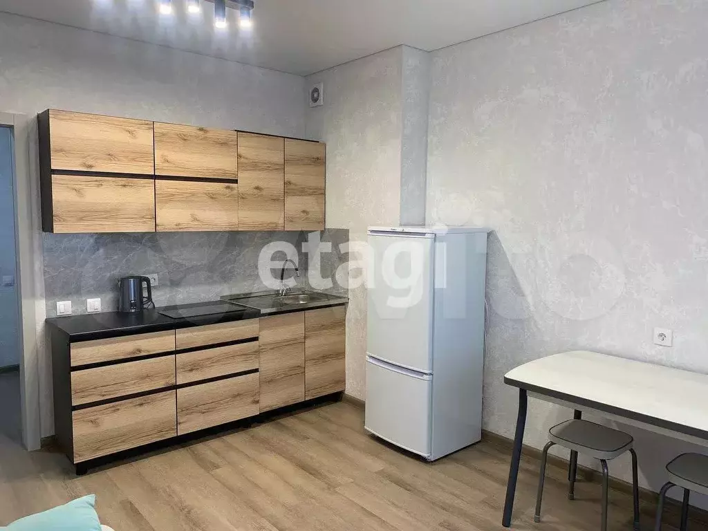 2-к. квартира, 35 м, 6/24 эт. - Фото 1