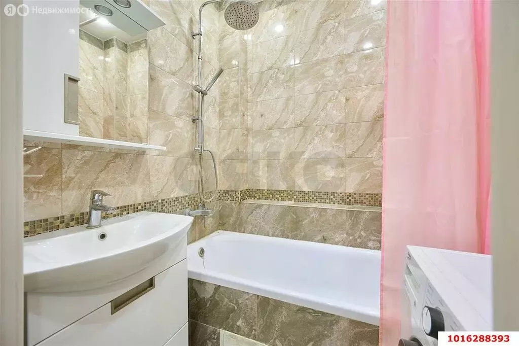 2-комнатная квартира: посёлок городского типа Яблоновский, Шоссейная ... - Фото 1