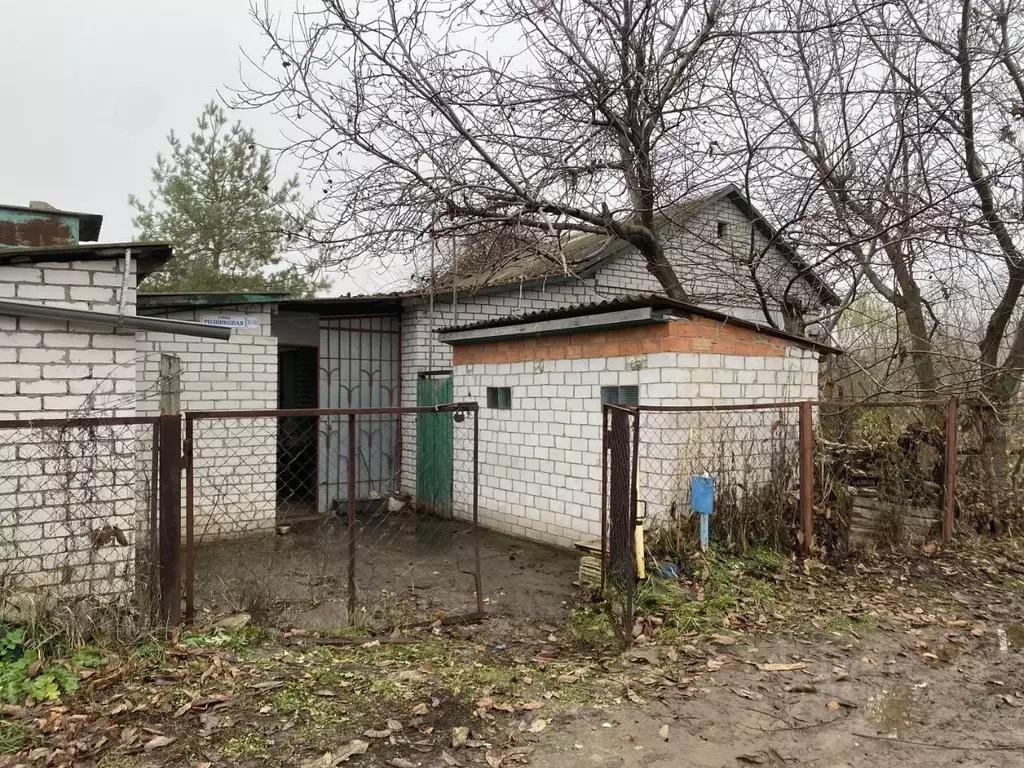 Дом в Волгоградская область, Волгоград Родниковая ул., 24/101 (40 м) - Фото 1