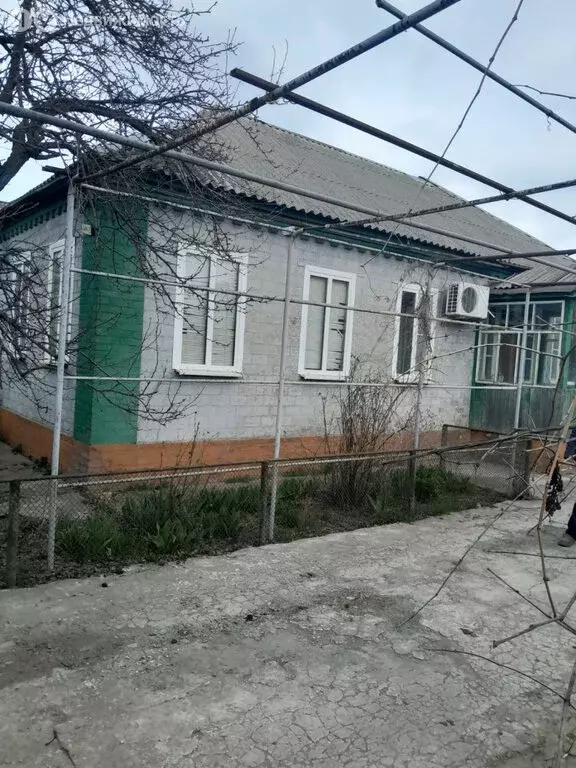 Дом в Сальск, улица Димурина, 34 (70 м) - Фото 0