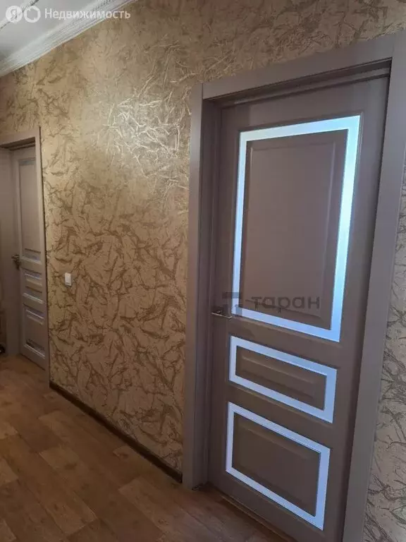 Дом в село Кременкуль, Набережная улица, 52А (150 м) - Фото 0