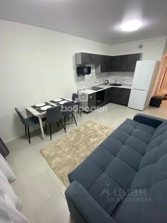 1-к кв. Свердловская область, Екатеринбург ул. Кировградская, 4 (43.46 ... - Фото 1