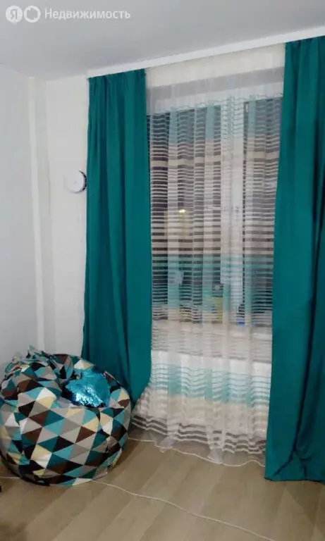 Квартира-студия: Екатеринбург, улица Крестинского, 2 (29 м) - Фото 1