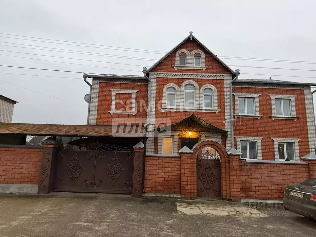 Коттедж в Курская область, Курск ул. 1-я Клюквинская (555 м) - Фото 1