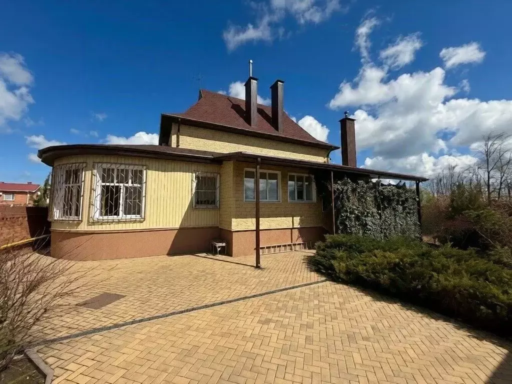 Дом в Краснодарский край, Ейск Каштановая ул. (260 м) - Фото 2