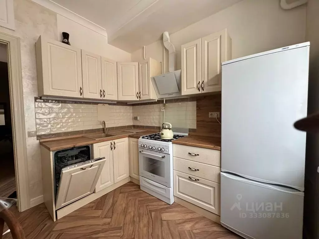 2-к кв. Москва ул. Кедрова, 6К2 (57.0 м) - Фото 1