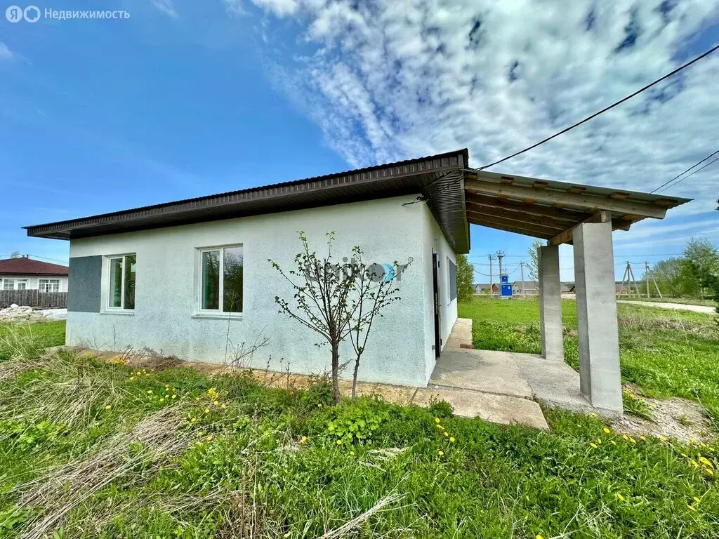 Дом в село Иглино, улица Боткина, 137 (90 м) - Фото 1
