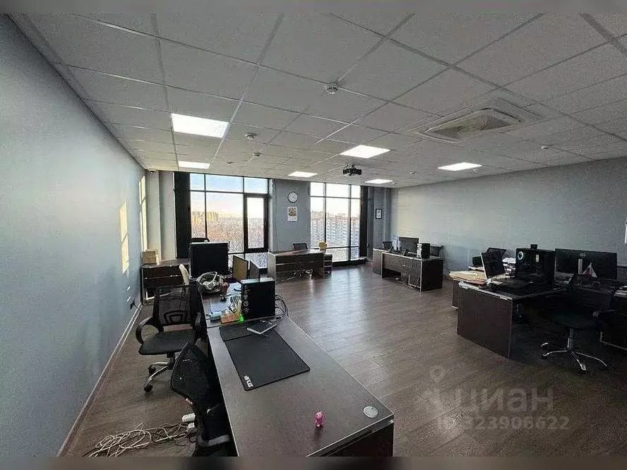 Офис в Московская область, Одинцово ул. Маршала Неделина, 6 (220 м) - Фото 1