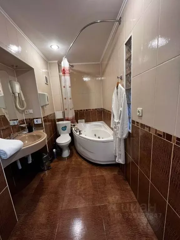 Комната Кемеровская область, Новокузнецк ул. Лазо, 18 (46.0 м) - Фото 1