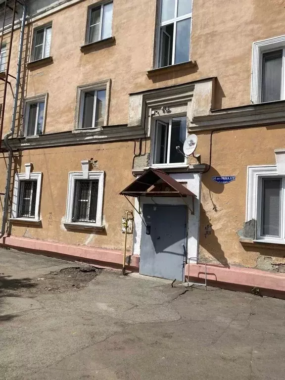 2-к кв. Омская область, Омск ул. 20 лет РККА, 1к2 (40.0 м) - Фото 0