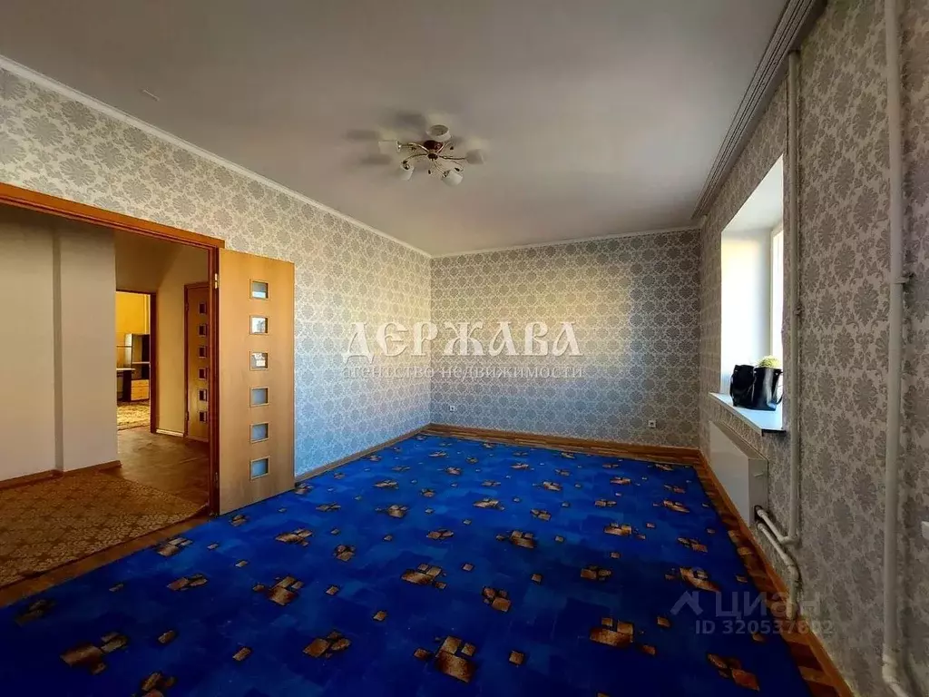 2-к кв. Белгородская область, Старый Оскол Дубрава мкр, 1 кв-л, 16 ... - Фото 0