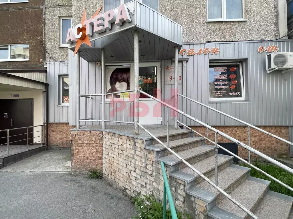 Торговая площадь в Тюменская область, Тюмень ул. Мельникайте, 127Ак2 ... - Фото 1