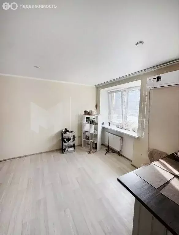 Квартира-студия: Тюмень, улица Мельникайте, 138а (31.6 м) - Фото 0
